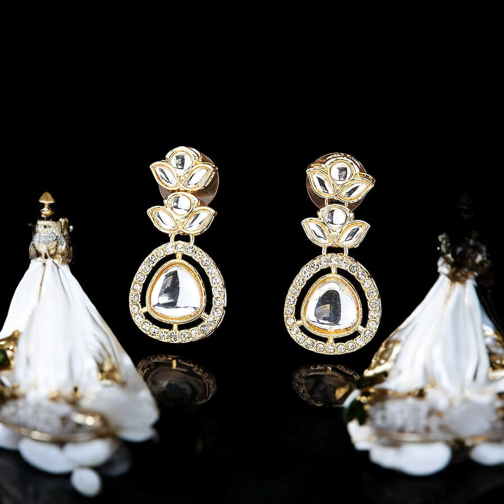 Kundan earrings