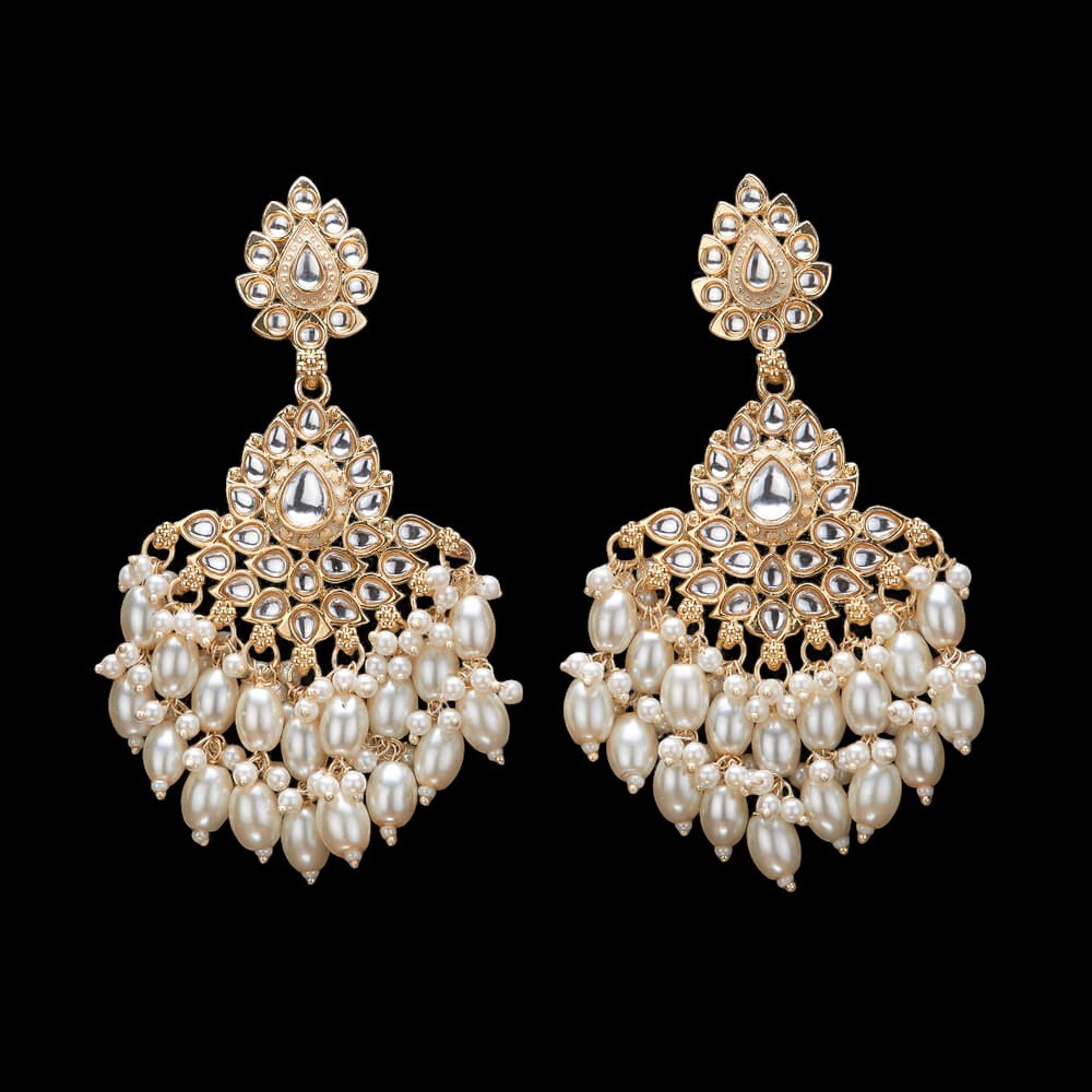 Kundan, Pearl Jhumka earrings