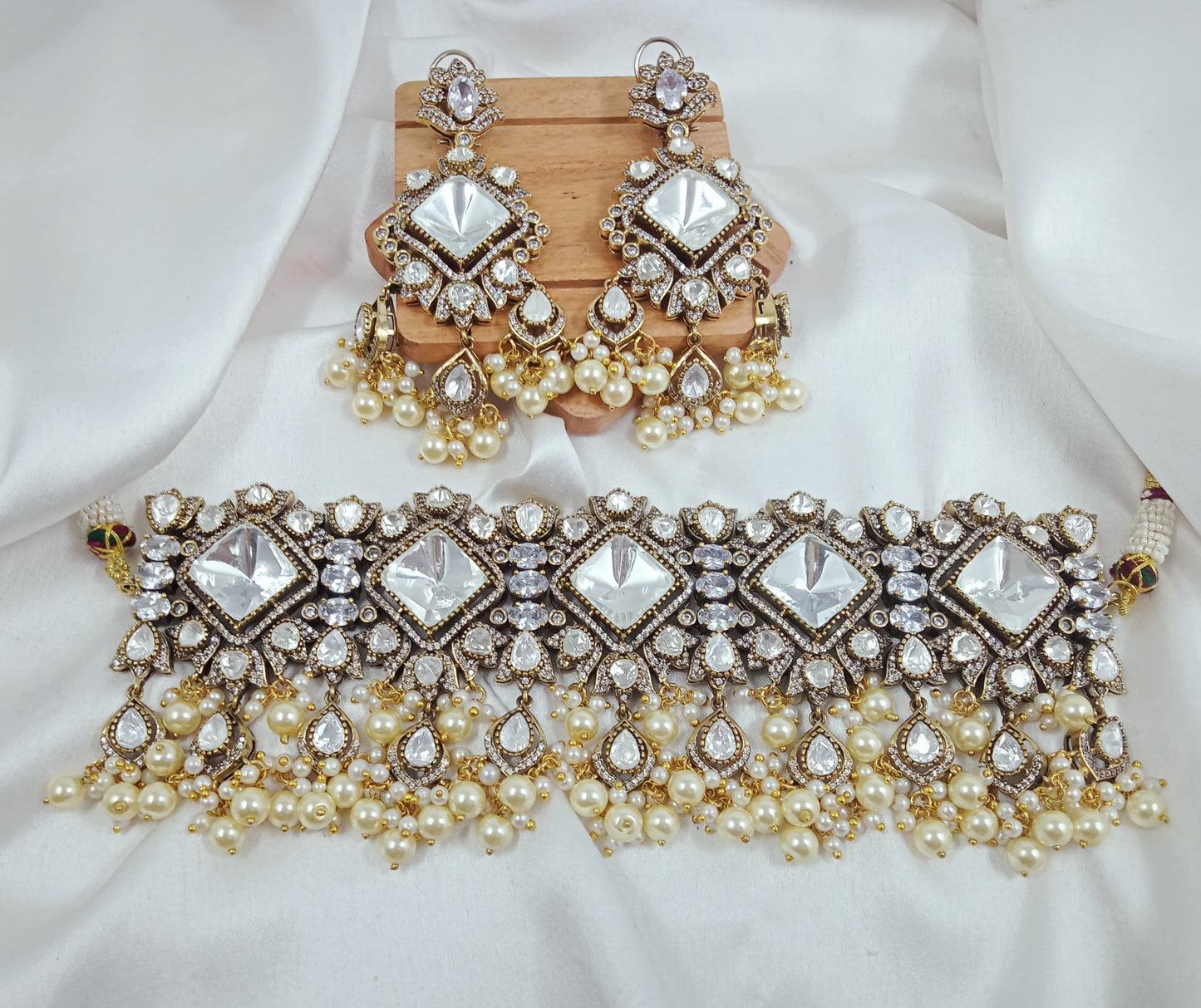 Moissanite choker Necklace set