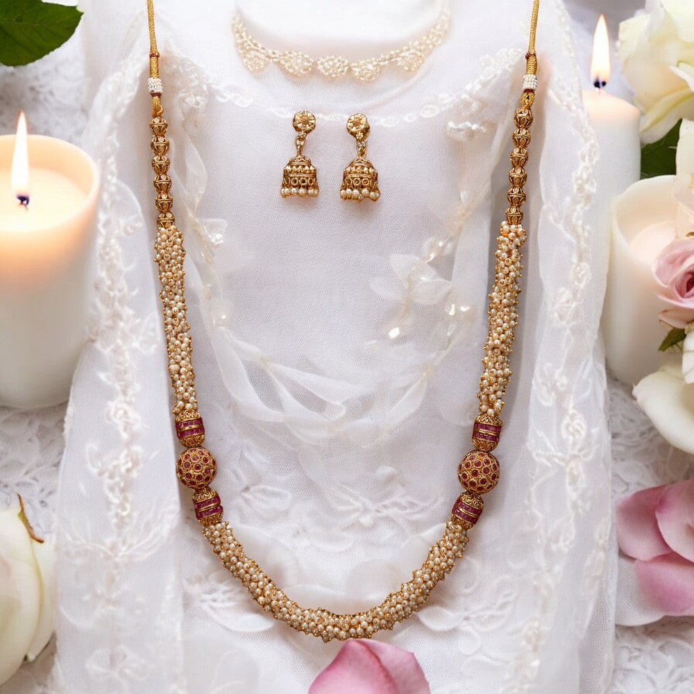 Necklace Set