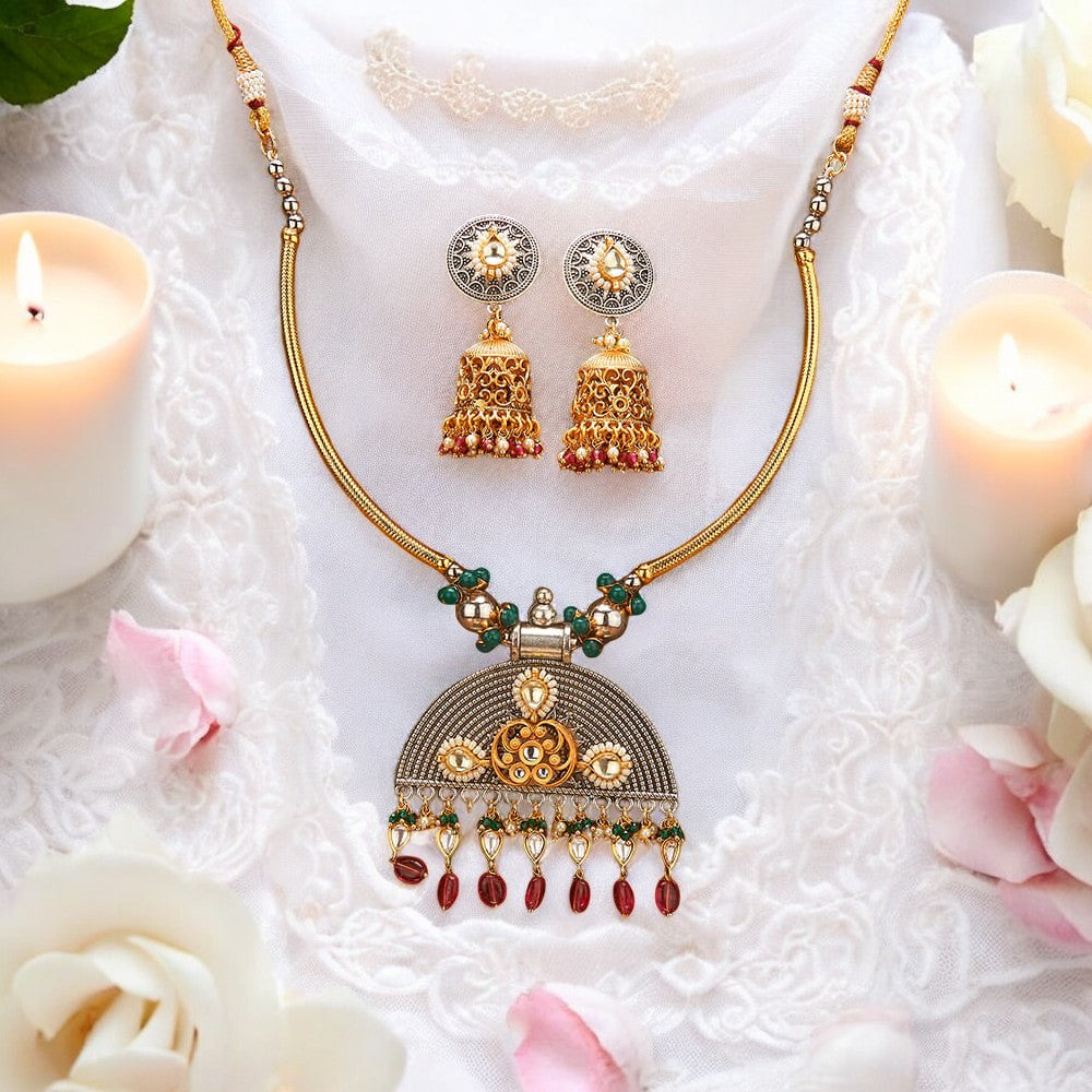 Necklace Set