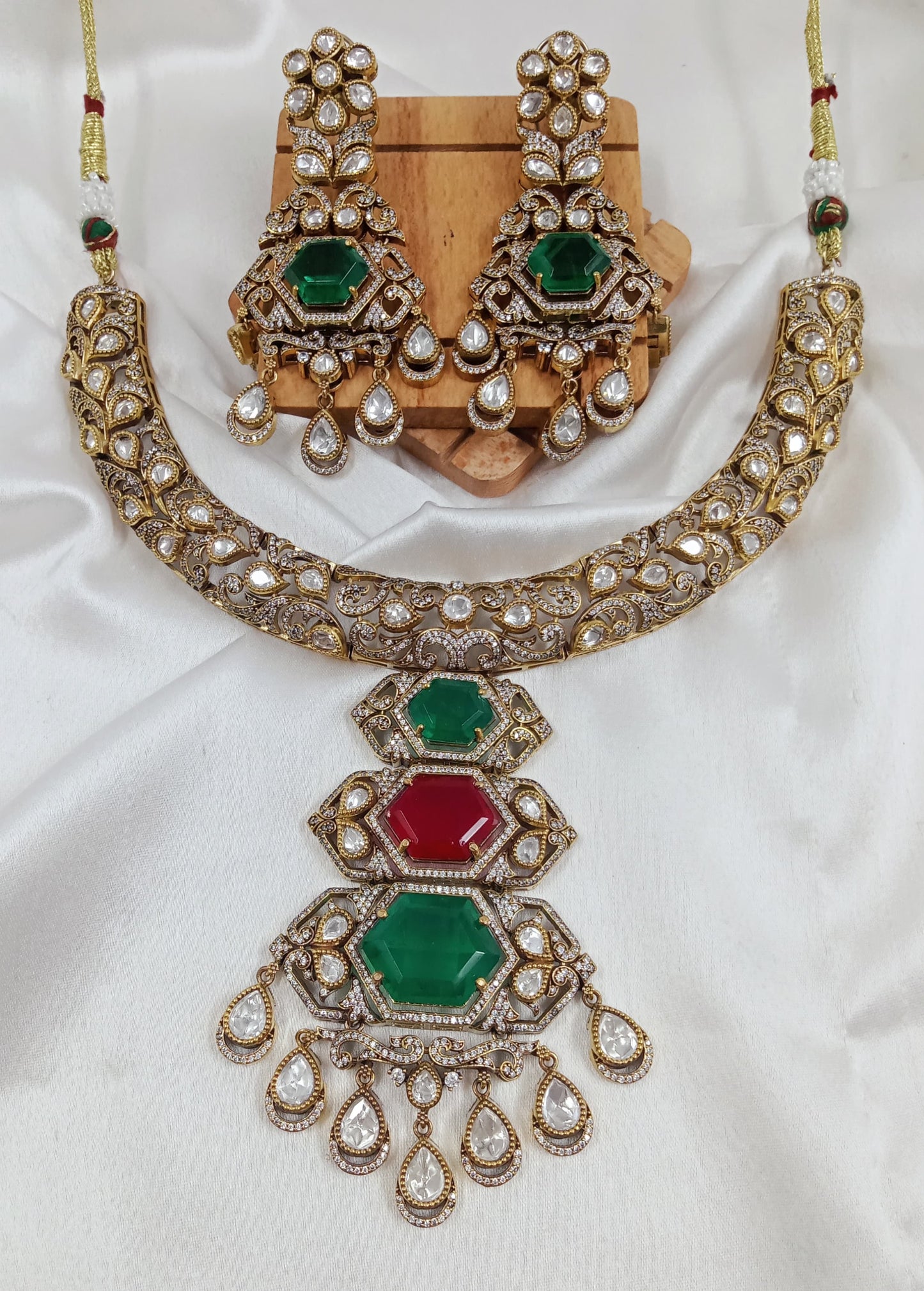 Doublet, Moissanite Necklace set