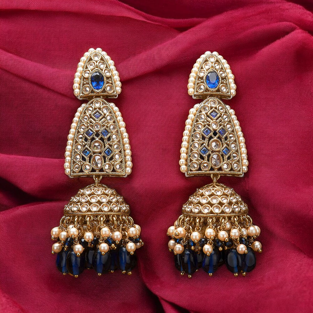 Polki, Pearl Jhumka earrings.