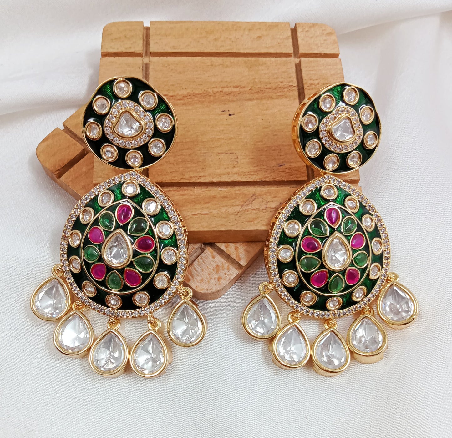 Tyani Kundan, Meenakari earrings