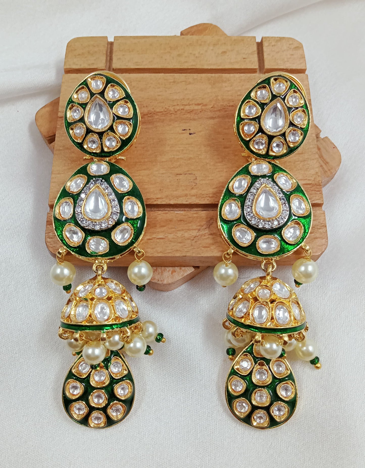 Kundan, meenakari Tyani kundan earrings