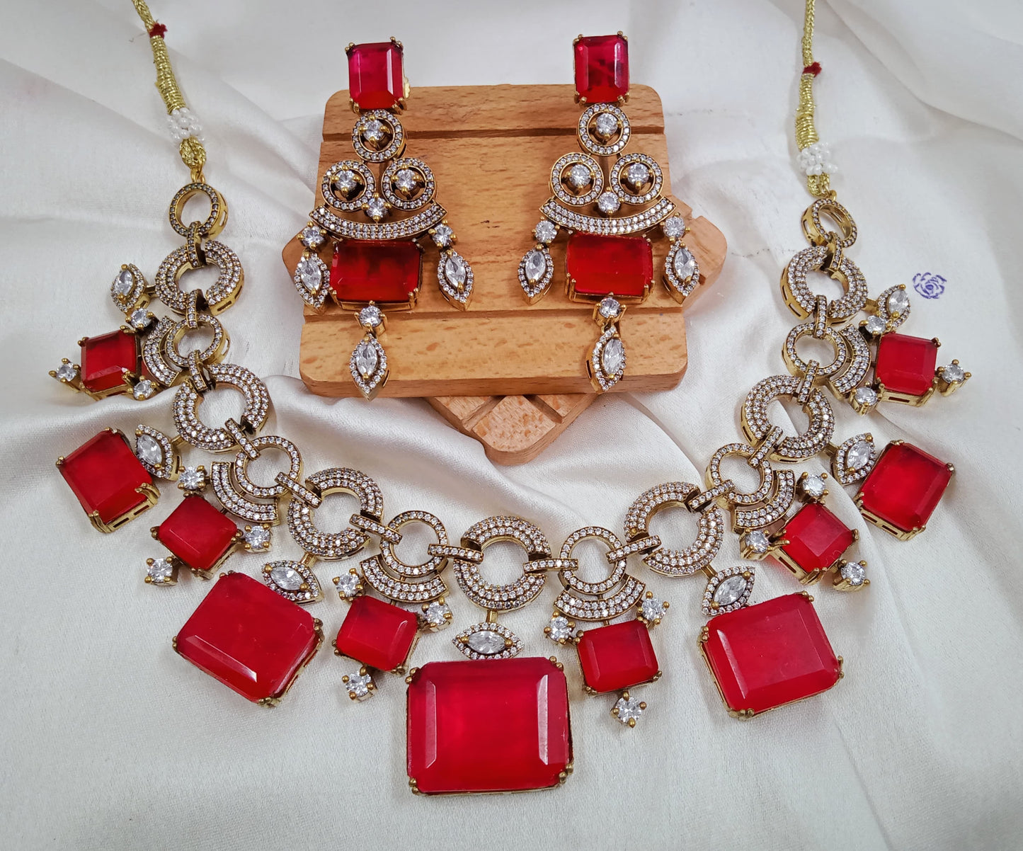 Doublet Necklace set