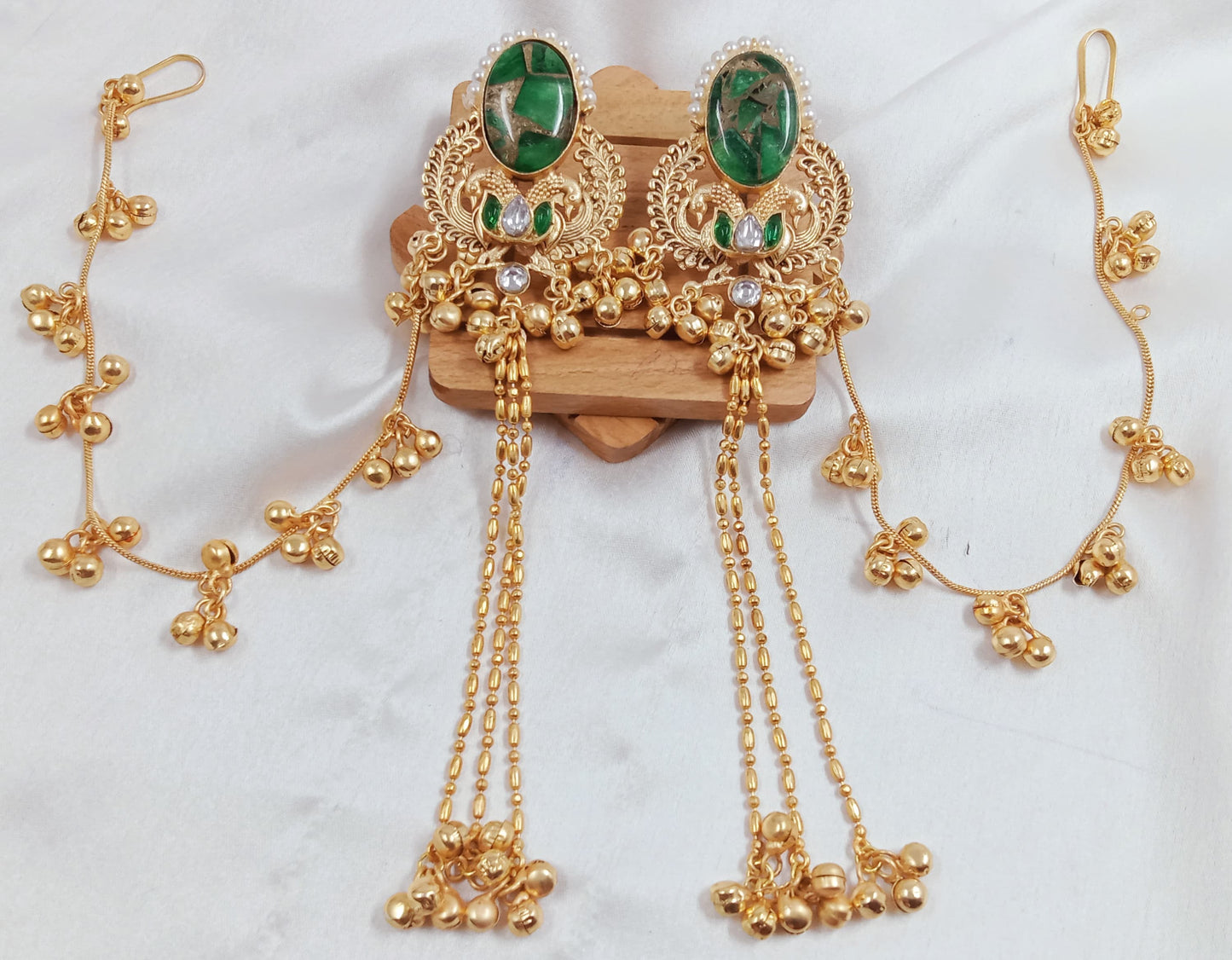 Kundan, ghungroo, Kashmiri fusion earrings