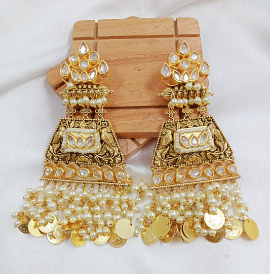 Tyani Kundan, pearl, fusion earrings