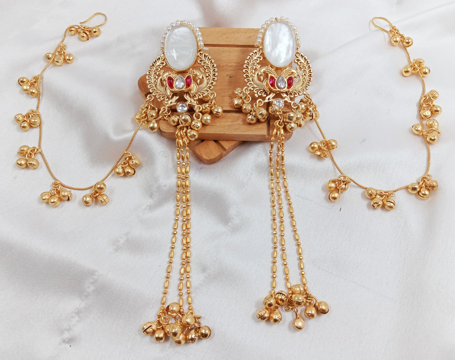 Kundan, ghungroo, Kashmiri fusion earrings